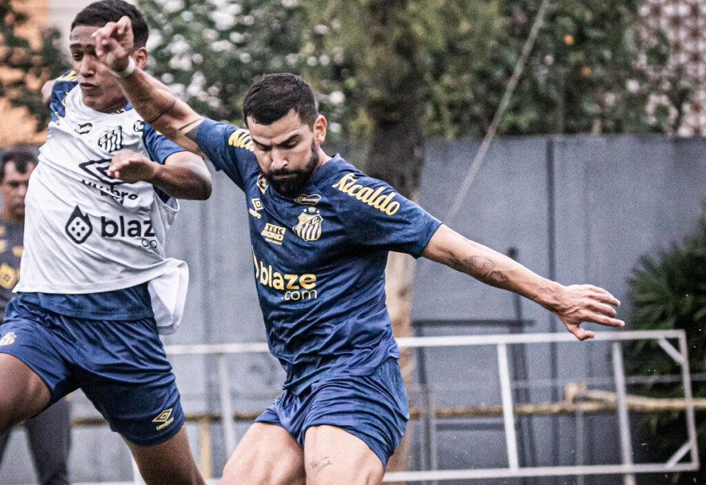 Onde assistir Amazonas x Santos ao vivo - Campeonato Brasileiro Série B neste sábado (11/05/2024). Foto: Raul Baretta/Santos FC