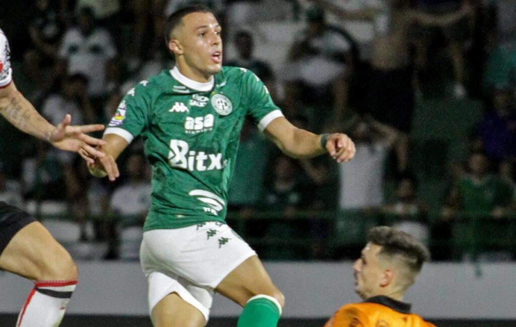 Onde assistir Chapecoense x Guarani ao vivo - Série B neste sábado (17/08/2024). Foto: Raphael Silvestre/Guarani FC