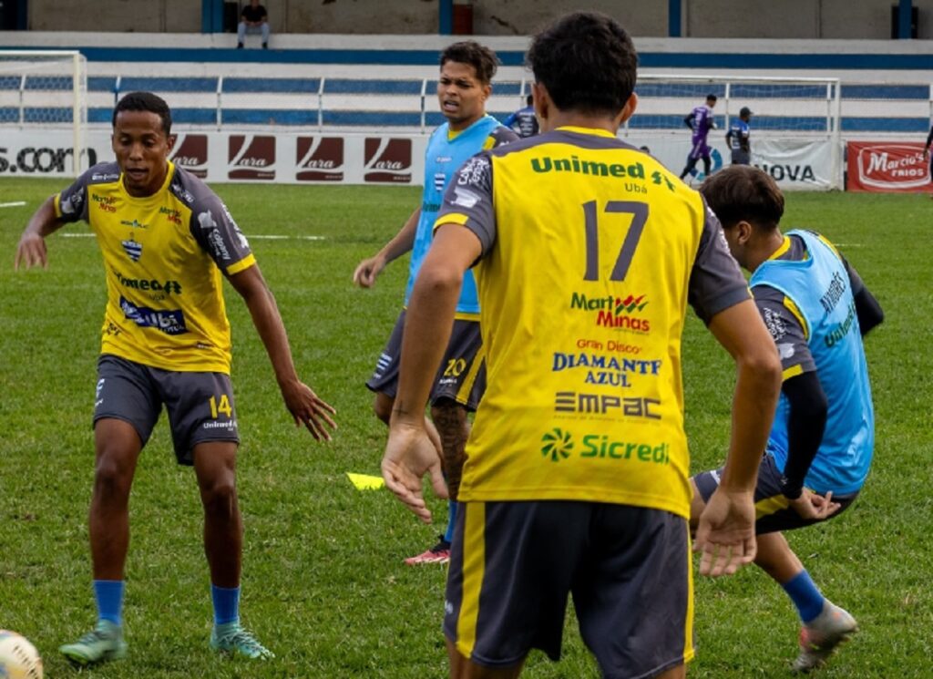 Onde assistir Aymorés x Valeriodoce ao vivo - Campeonato Mineiro Módulo 2 nesta sexta-feira (31/05/2024). Foto: Divulgação Aymorés