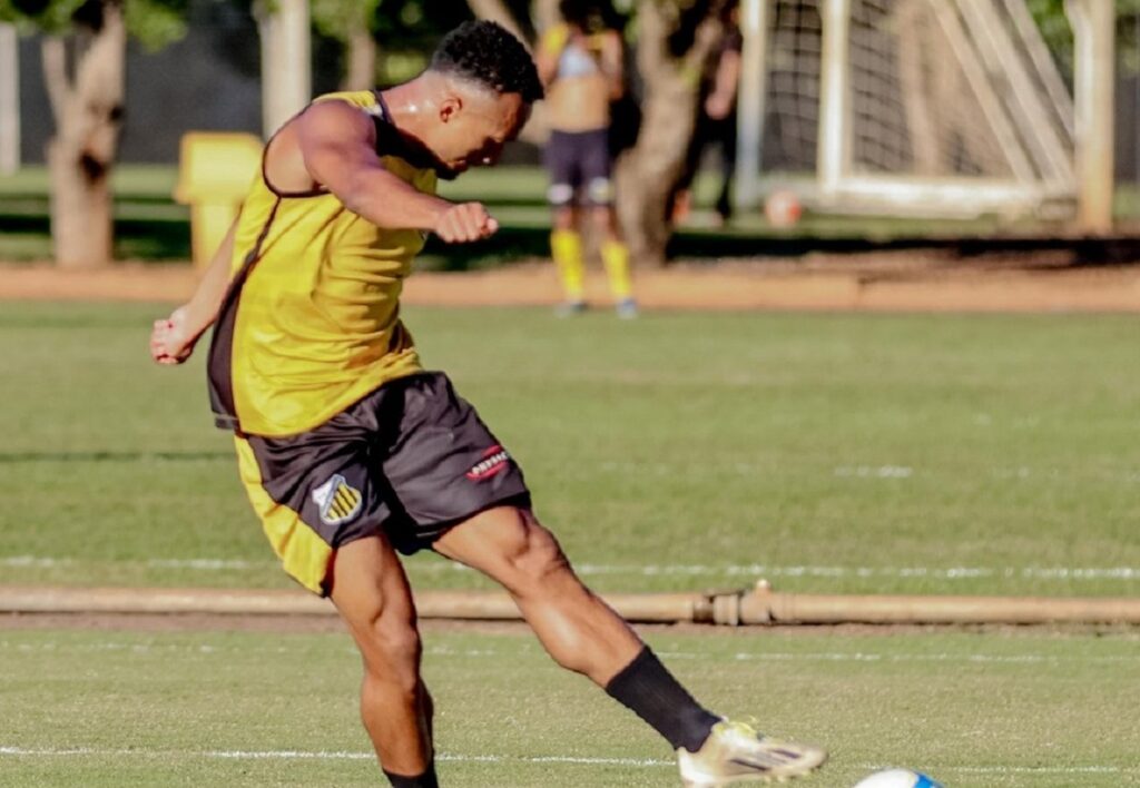 Onde assistir Brusque x Novorizontino ao vivo - Campeonato Brasileiro Série B neste sábado (01/06/2024). Foto: Basso Fotografia