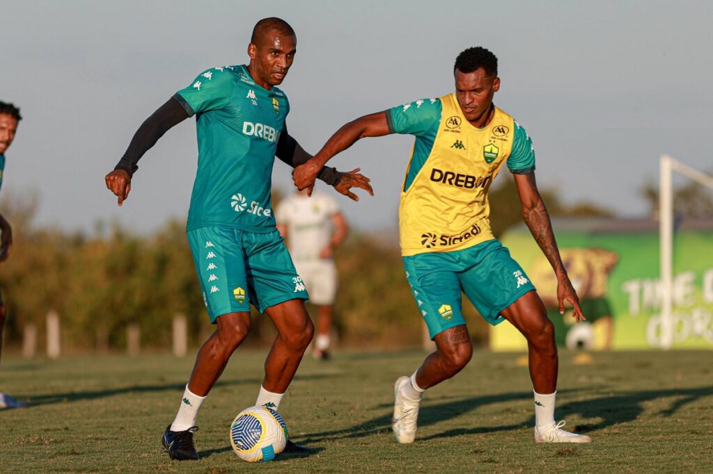 Cuiabá salta da lanterna do Brasileirão à briga por Sul-Americana. Foto: AssCom Dourado