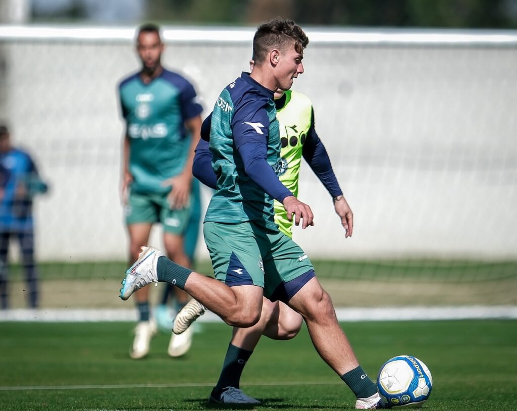 Onde assistir CRB x Coritiba ao vivo - Série B neste sábado (13/07/2024). Foto: JP Pacheco | Coritiba