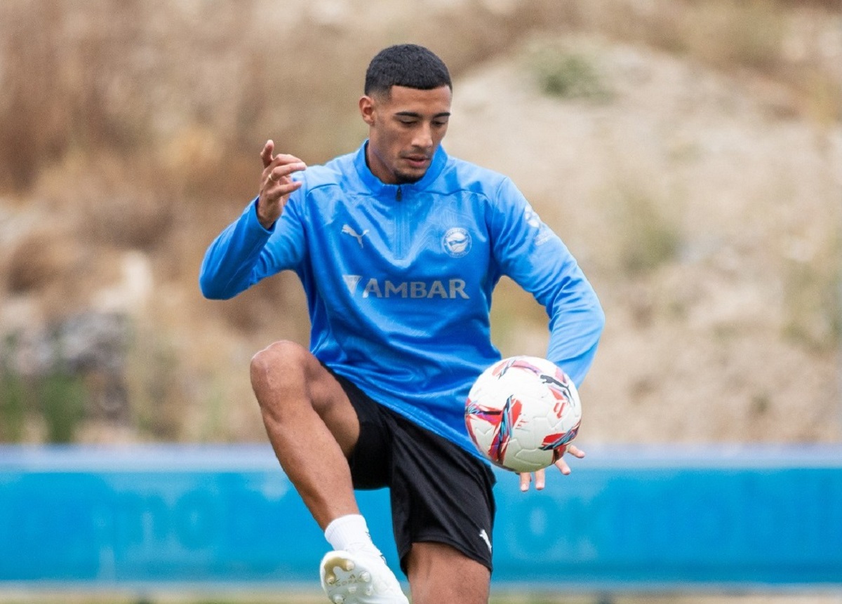 Onde assistir Celta x Alavés ao vivo - La Liga nesta sexta-feira (16/08/2024). Foto: Divulgação Alavés