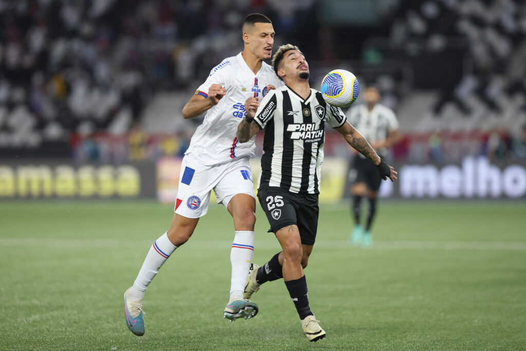 Onde assistir Bahia x Botafogo ao vivo - Copa do Brasil nesta quarta-feira (07/08/2024). Foto: Vitor Silva/BFR