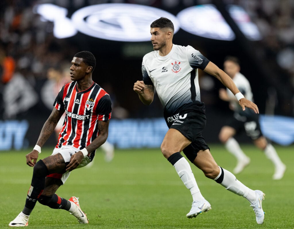 Onde assistir São Paulo x Corinthians ao vivo - Brasileirão neste domingo (29/09/2024). Imagem: Rodrigo Coca/Ag. Corinthians