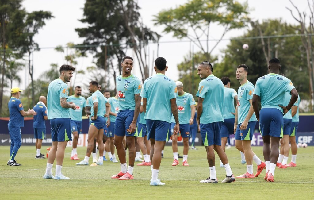 Onde assistir Chile x Brasil ao vivo - Eliminatórias nesta quinta-feira (10/10/2024). Imagem: Rafael Ribeiro/CBF