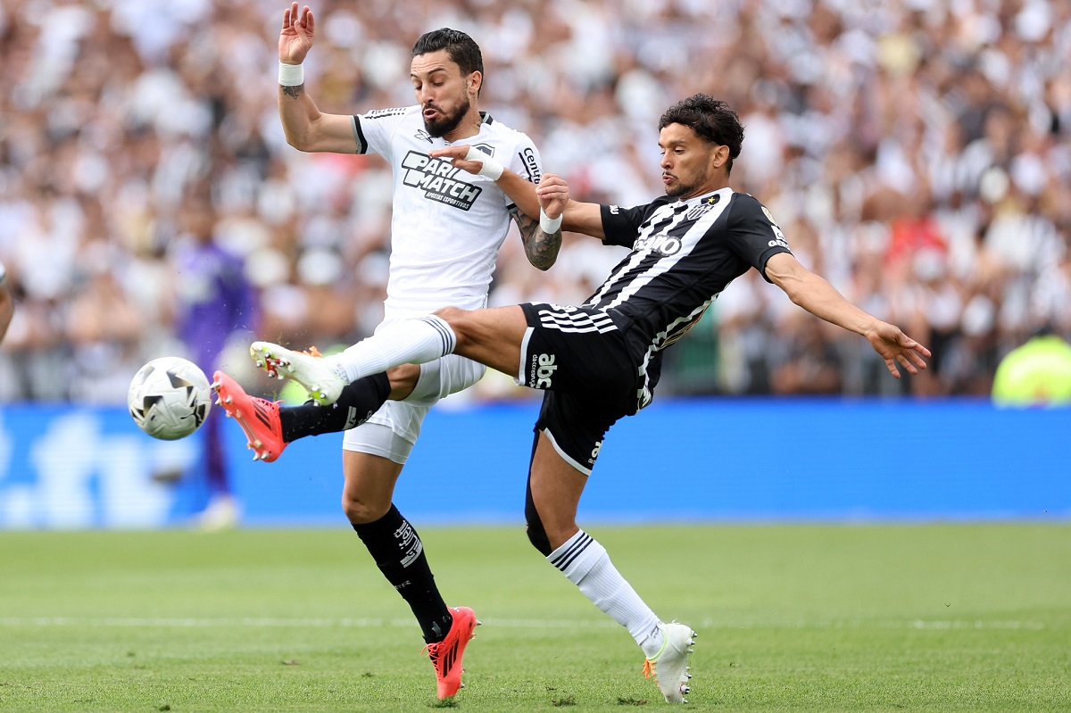 Lance de Atlético-MG x Botafogo pela Libertadores. Imagem: Vitor Silva/BFR