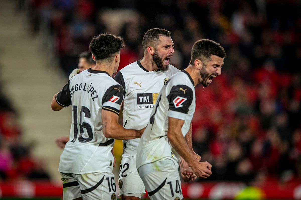 Onde assistir Valladolid x Valencia ao vivo - La Liga nesta sexta-feira (13/12/2024). Imagem: Divulgação Valencia