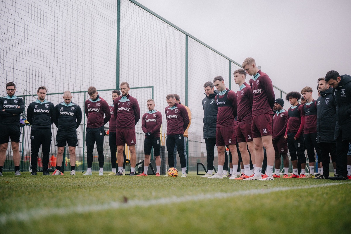 Onde assistir Bournemouth x West Ham ao vivo - Premier League nesta segunda-feira (16/12/2024). Imagem: Divulgação West Ham