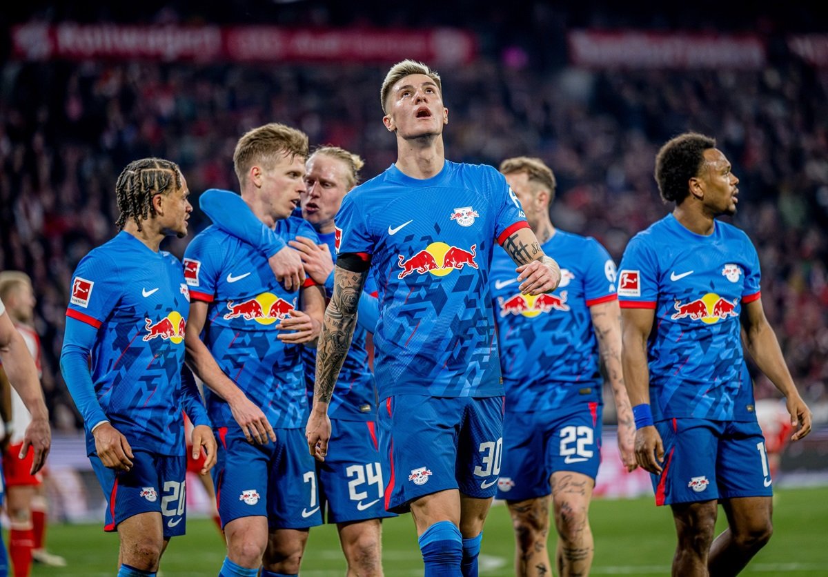 Onde assistir Bayern de Munique x RB Leipzig ao vivo - Bundesliga nesta sexta-feira (20/12/2024). Imagem: Divulgação RB Leipzig