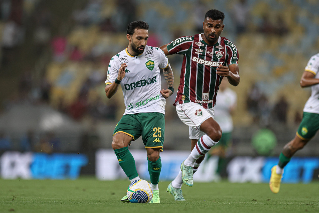 Onde assistir Palmeiras x Fluminense ao vivo - Brasileirão neste domingo (08/12/2024). Imagem: AssCom Dourado