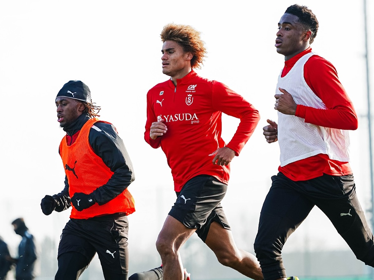 Onde assistir Paris Saint-Germain x Reims ao vivo - Campeonato Francês nesta sexta-feira (24/01/2025). Imagem: Divulgação/Reims