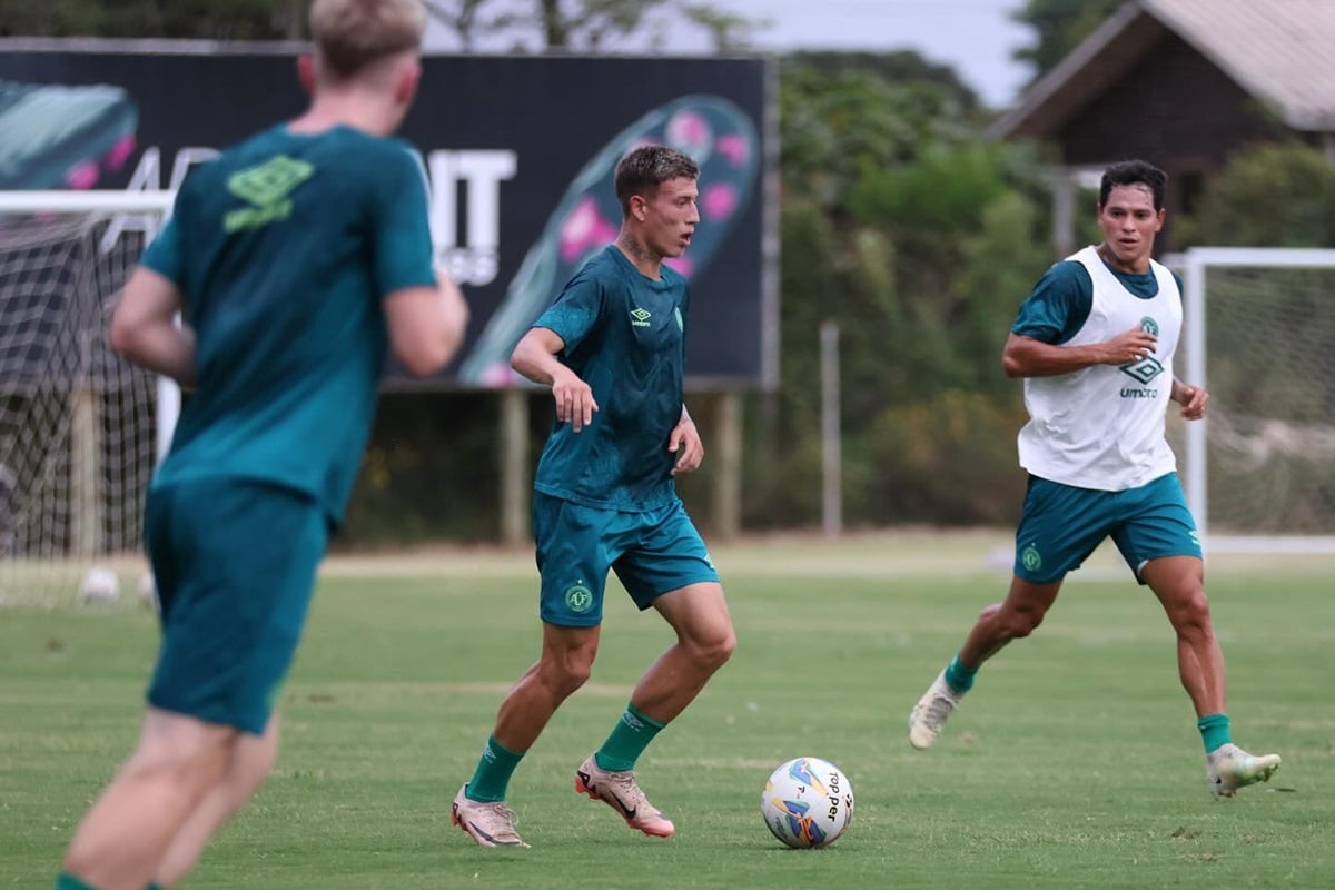 Onde assistir Concórdia x Chapecoense ao vivo - Catarinense neste domingo (26/01/2025). Imagem: João Heemann ACF