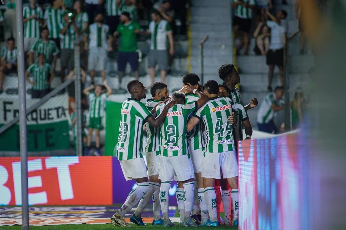 Onde assistir Maringá x Juventude ao vivo - Copa do Brasil nesta terça-feira (25/02/2025). Imagem: Fernando Alves ECJ