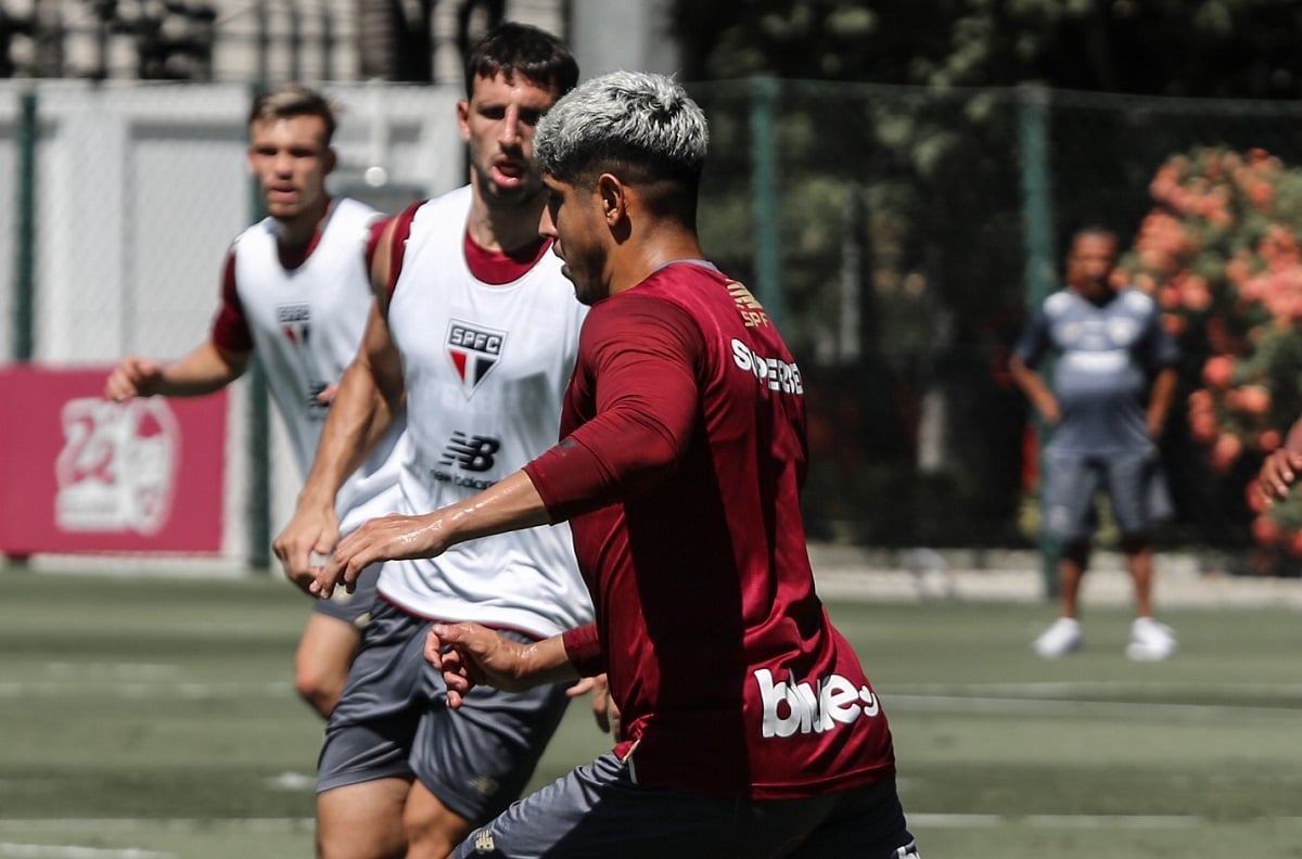 Palmeiras x São Paulo ao vivo; onde assistir nesta segunda-feira (10) pelo Paulistão. Imagem: Rubens Chiri/SPFC