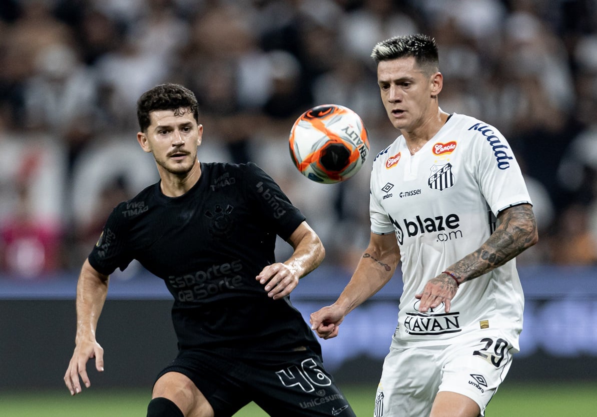 Corinthians x Santos ao vivo; onde assistir neste domingo (9), pelo Campeonato Paulista. Imagem: Rodrigo Coca/Ag. Corinthians