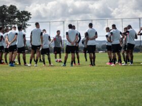 Vasco x Nova Iguaçu ao vivo; onde assistir, escalações e horário do jogo deste domingo (10) pelo Carioca. Fotos: Facebook Vasco