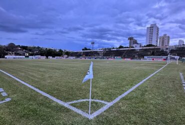 Democrata GV x Ipatinga decidem permanência na elite mineira; onde assistir o jogo desta segunda (1). Foto: Divulgação Democrata