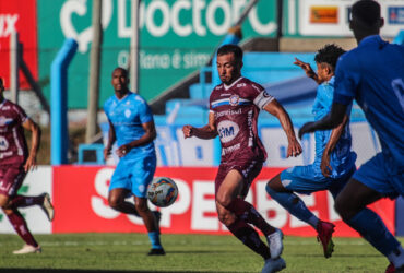 Caxias x Grêmio ao vivo; onde assistir, horário e escalações do jogo deste sábado (16) pelo Gauchão. Foto: Luiz Erbes/S.E.R.Caxias