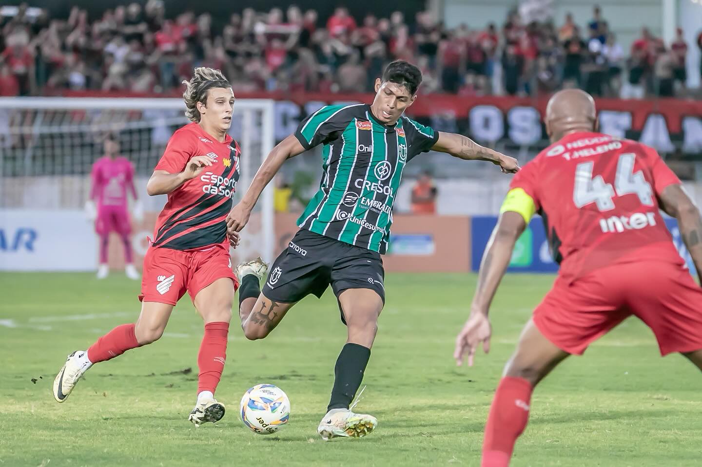 Onde assistir Athletico-PR x Rayo Zuliano ao vivo - Copa Sul-Americana nesta terça-feira (09/04/2024). Foto: Fernando Imagens