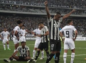 Onde assistir Vasco x Botafogo ao vivo - Fase única neste sábado (29/06/2024). Foto: Vitor Silva/BFR