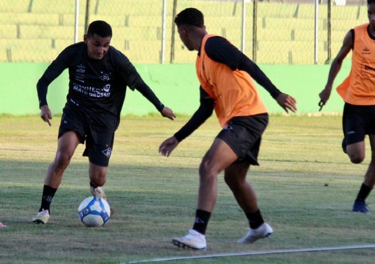 Treino do Mixto. Foto: Divulgação Mixto