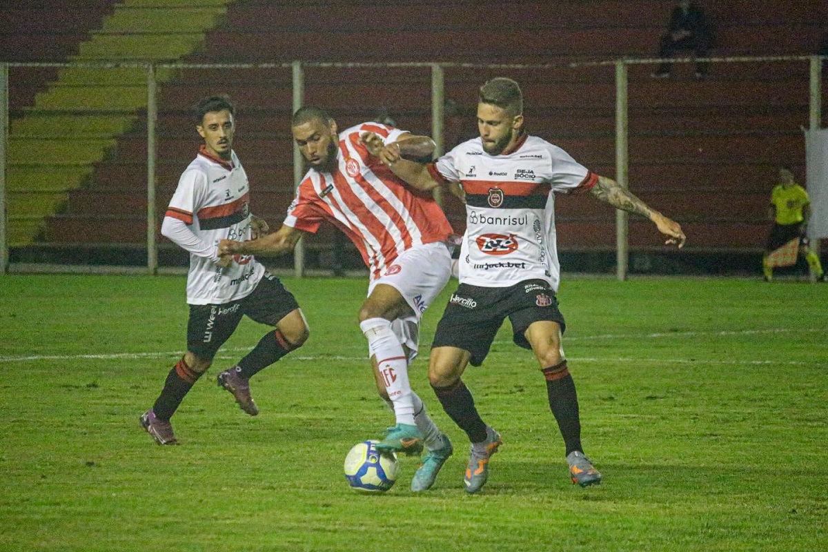 Onde assistir Brasil de Pelotas x Barra-SC ao vivo - Campeonato Brasileiro Série D nesta quarta-feira (05/06/2024). Foto: Bianca Coan/GEB