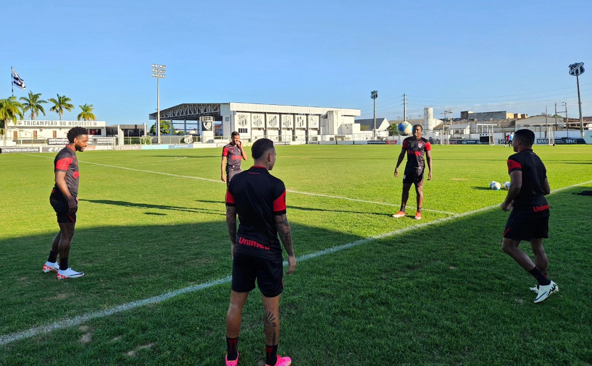 Onde assistir Atlético-GO x Bahia ao vivo - Brasileirão nesta quarta-feira (24/07/2024). Foto: Divulgação Atlético-GO