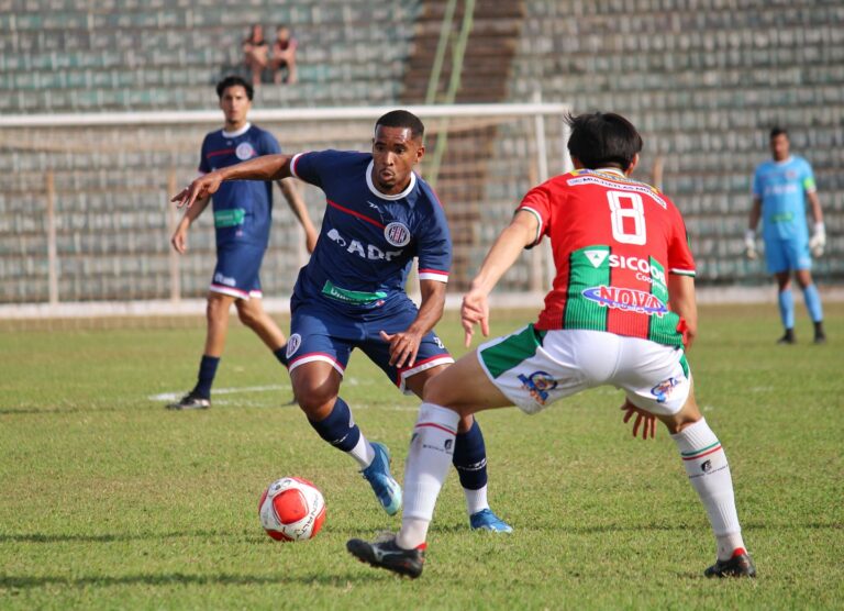 Onde assistir São-Carlense x União São João ao vivo - Copa Paulista nesta sexta-feira (02/08/2024). Foto: Divulgação São-Carlense