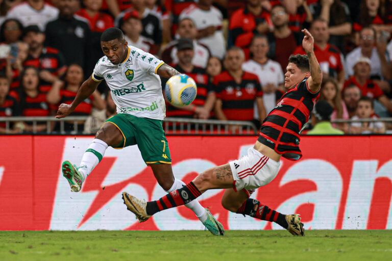 Onde assistir Flamengo x Atlético-GO ao vivo - Brasileirão neste domingo (28/07/2024). Foto: AssCom Dourado