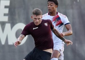 Onde assistir Salernitana x Spezia ao vivo - Copa da Itália nesta segunda-feira (12/08/2024). Foto: Divulgação Salernitana