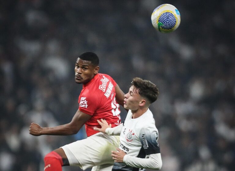 Onde assistir Bragantino x Corinthians ao vivo - Copa Sul-Americana nesta terça-feira (13/08/2024). Foto: Ari Ferreira/RB Bragantino