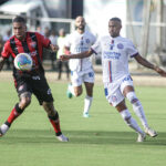 Onde assistir São Paulo x Vitória ao vivo - Brasileirão neste domingo (25/08/2024). Foto: Tiago Caldas/EC Bahia