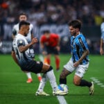 Onde assistir Grêmio x Corinthians ao vivo - Copa do Brasil nesta quarta-feira (07/08/2024). Foto: Lucas Uebel/GFBPA