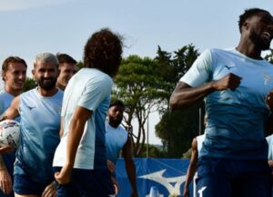 Onde assistir Lazio x Venezia ao vivo - Campeonato Italiano neste domingo (18/08/2024). Foto: Divulgação Lazio