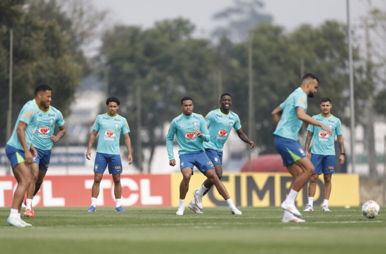 Onde assistir Paraguai x Brasil ao vivo - Eliminatórias nesta terça-feira (10/09/2024). Foto: Rafael Ribeiro/CBF