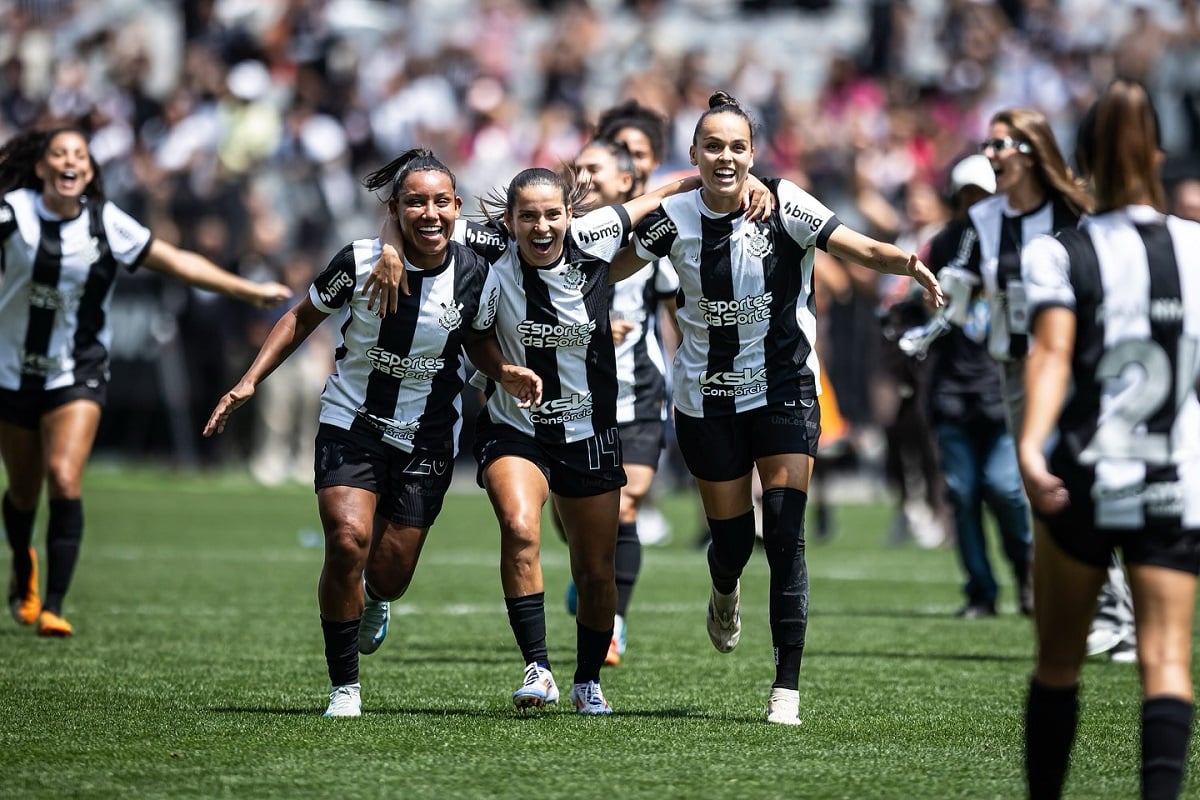 Onde assistir Corinthians x Boca Juniors ao vivo - Libertadores Feminina nesta quinta-feira (03/10/2024). Imagem: Divulgação Corinthians