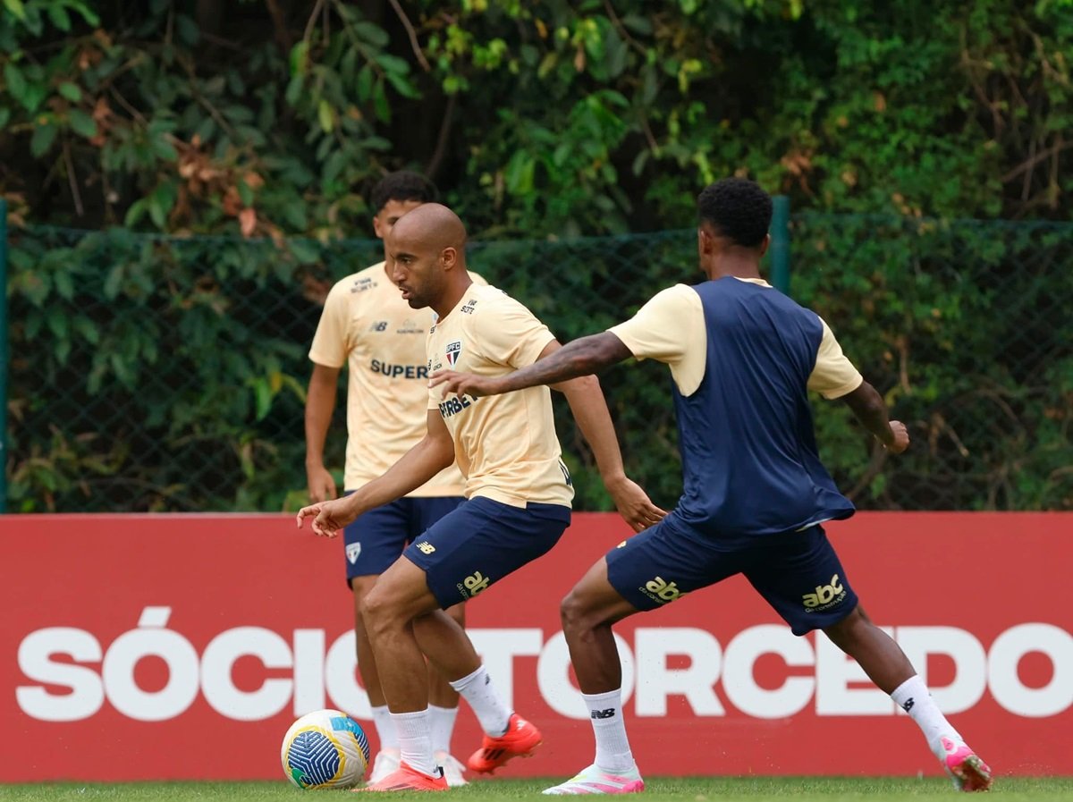 462845980_107580695420689Onde assistir São Paulo x Vasco ao vivo - Brasileirão nesta quarta-feira (16/10/2024). Imagem: Rubens Chiri/SPFC0_649459438603841826_n