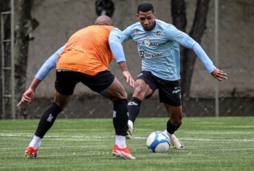 Onde assistir Paysandu x Coritiba ao vivo - Série B nesta quarta-feira (23/10/2024). Imagem: Matheus Vieira/Paysandu