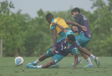 Onde assistir Cuiabá x Corinthians ao vivo - Brasileirão nesta segunda-feira (28/10/2024). Imagem: AssCom Dourado