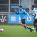 Onde assistir Grêmio x Atlético-GO ao vivo - Brasileirão neste sábado (26/10/2024). Imagem: Lucas Uebel/GFBPA