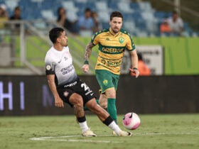 Lance do jogo entre Cuiabá x Corinthians. Imagem: AssCom Dourado