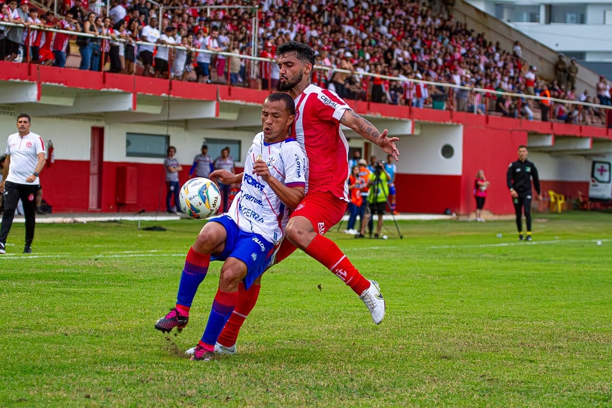 Onde assistir Marcílio Dias x Concórdia ao vivo -Copa Santa Catarina nesta terça-feira (12/11/2024). Imagem: @vicabueno