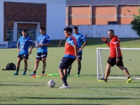 Onde assistir Paraguai x Argentina ao vivo - Eliminatórias nesta quinta-feira (14/11/2024). Imagem: Seleção paraguaia