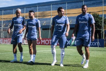 Onde assistir Racing x Cruzeiro ao vivo - Copa Sul-Americana neste sábado (23/11/2024). Imagem: Gustavo Aleixo/Cruzeiro