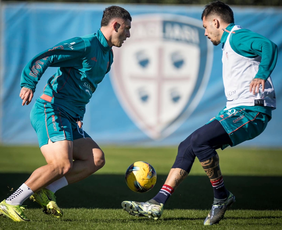 Onde assistir Cagliari x Atalanta ao vivo - Italiano neste sábado (14/12/2024). Imagem: Divulgação Cagliari