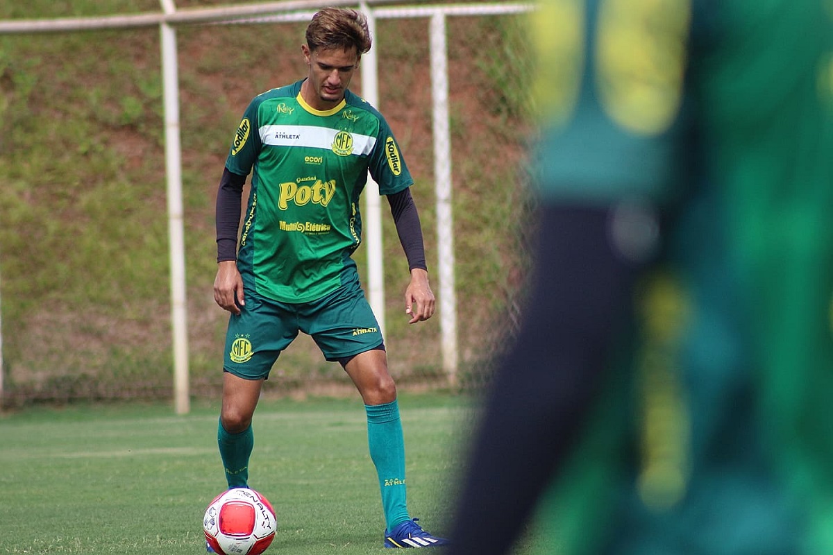 Onde assistir Mirassol x Rio Branco-ES ao vivo - Fase de grupos nesta quinta-feira (02/01/2025). Imagem: Felipe Modesto/Agência Mirassol