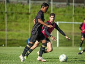 Onde assistir Criciúma x Capitão Poço ao vivo - Copinha nesta quinta-feira (02/01/2025). Imagem: Cleiton Ramos/Criciúma