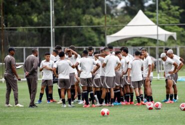 Onde assistir Corinthians x Porto Velho ao vivo - Copinha neste sábado (04/01/2025). Imagem: Rodrigo Gazzanel / Corinthians