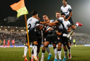 Onde assistir Rio Branco-AC x Corinthians ao vivo - Copinha nesta terça-feira (07/01/2025). Imagem: Rodrigo Gazzanel / Corinthians